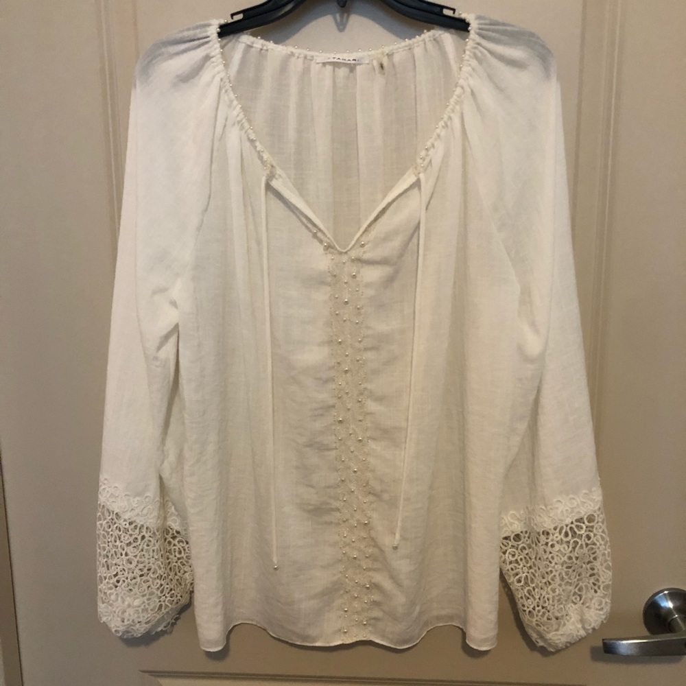 NWOT TAHARI Embellished Peasant Top